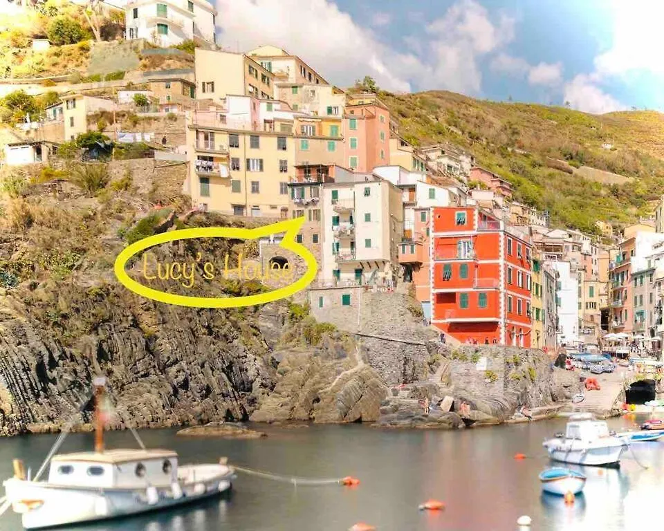 Lucy Solutions Hotel Riomaggiore Italy