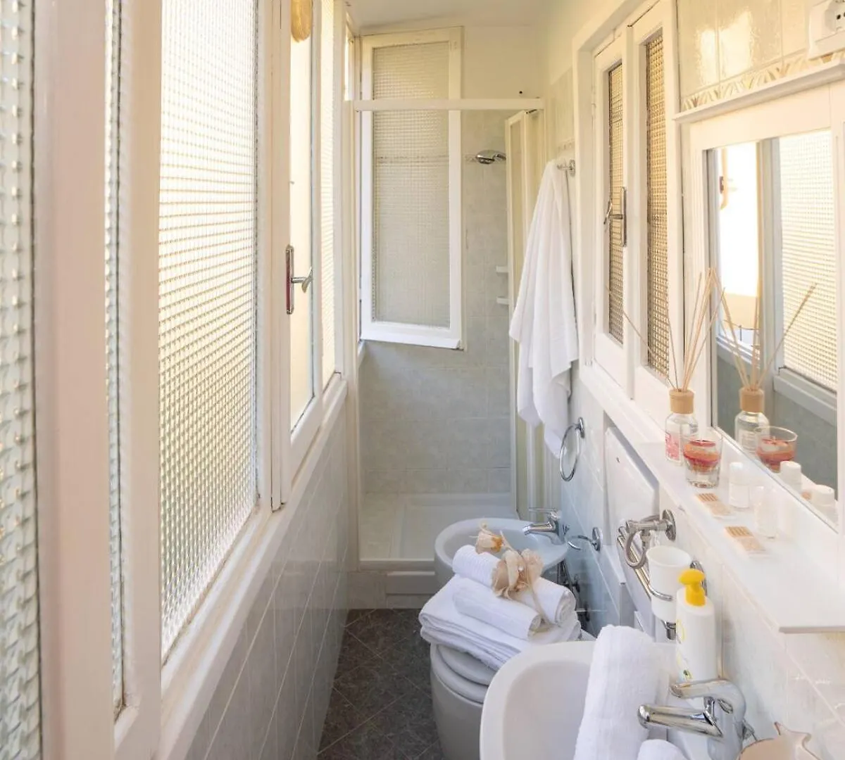 Guest house Lucy Solutions Hotel Riomaggiore Italy